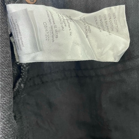 Free People Lasso Denim Short Faded Black Button Fly Fray Hem NWT - Picture 9 of 12